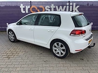 2010 - volkswagen - golf - 1.2 tsi highl. bluem - personenauto - afbeelding 7 van  13