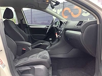 2010 - volkswagen - golf - 1.2 tsi highl. bluem - personenauto - afbeelding 9 van  13