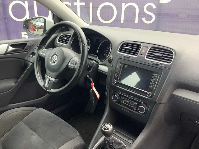 2010 - volkswagen - golf - 1.2 tsi highl. bluem - personenauto - afbeelding 12 van  13