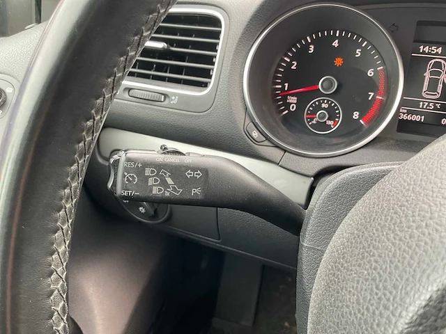 2010 - volkswagen - golf - 1.2 tsi tourii bluem - personenauto - afbeelding 8 van  19