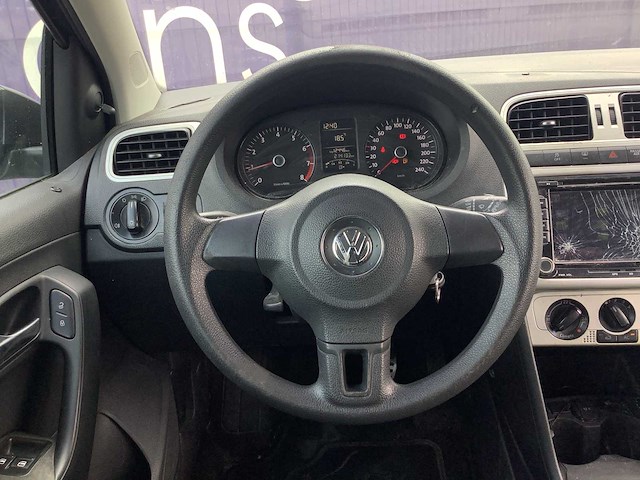 2010 - volkswagen - polo - 1.2 easyline - personenauto - afbeelding 2 van  13