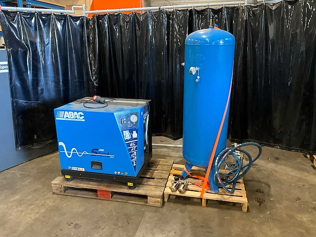 2010 abac b4900 zuigercompressor met buffertank - afbeelding 6 van  13