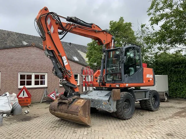 2010 atlas 150w banden graafmachine - afbeelding 1 van  41