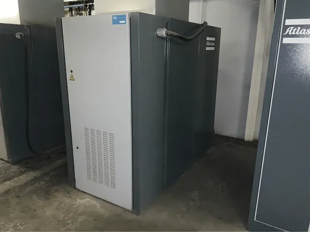 2010 atlas copco ga45p workplace air system schroefcompressor - afbeelding 2 van  8