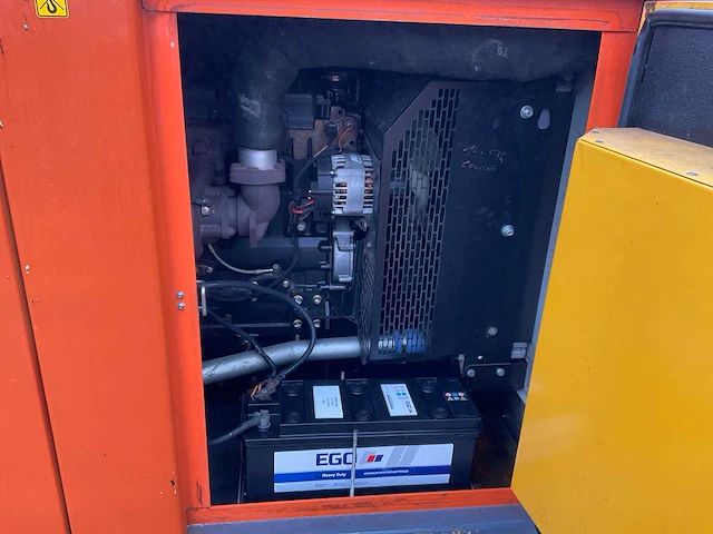 2010 atlas copco qas 100 stroom aggregaat - afbeelding 2 van  18