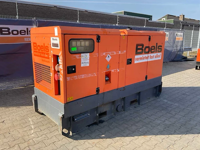 2010 atlas copco qas 60 stroom aggregaat - afbeelding 10 van  17
