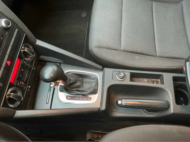 2010 audi a3 sportback personenauto - afbeelding 9 van  25