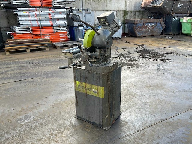 2010 bewo 250lt afkortcirkelzaagmachine - afbeelding 2 van  7