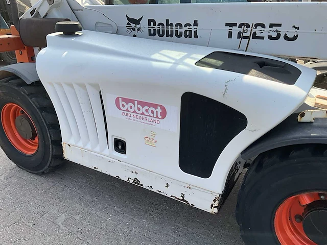 2010 bobcat t2250 verreiker - afbeelding 20 van  30
