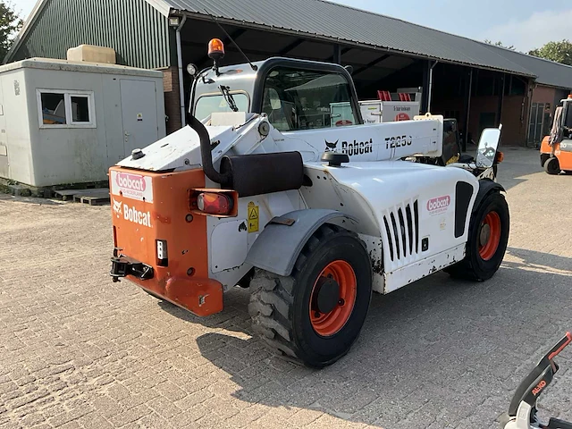 2010 bobcat t2250 verreiker - afbeelding 28 van  30