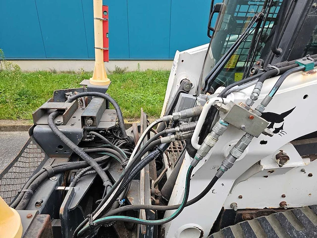 2010 bobcat t650 schranklader - afbeelding 2 van  32