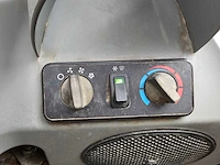 2010 bobcat t650 schranklader - afbeelding 10 van  32