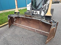 2010 bobcat t650 schranklader - afbeelding 31 van  32