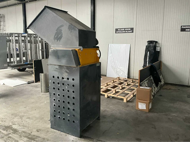 2010 bramidan shredder - afbeelding 14 van  18