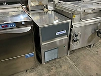 2010 brema gb 902 a-q crushed ijsmachine - afbeelding 1 van  7