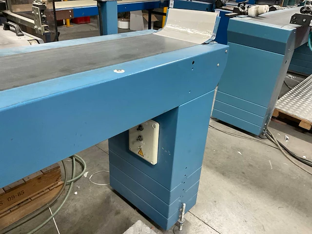 2010 buhrs 1000 folie verpakkingsmachine - afbeelding 28 van  57