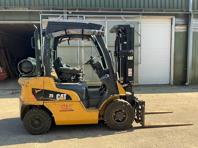 2010 caterpillar gp25n vorkheftruck - afbeelding 25 van  30