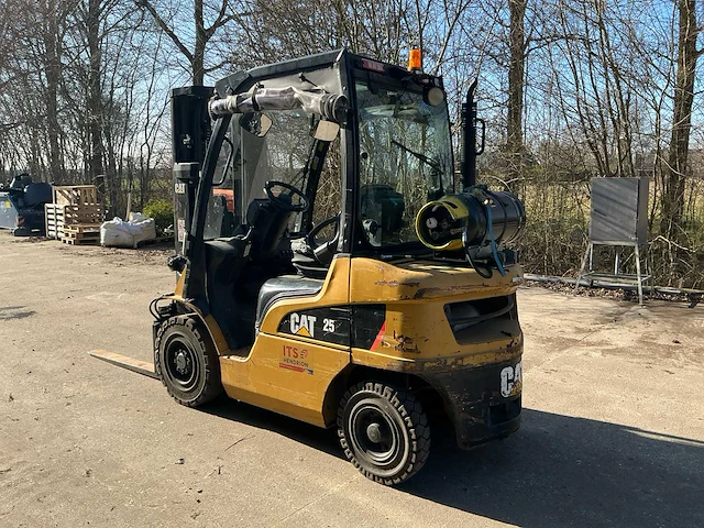 2010 caterpillar gp25n vorkheftruck - afbeelding 28 van  30