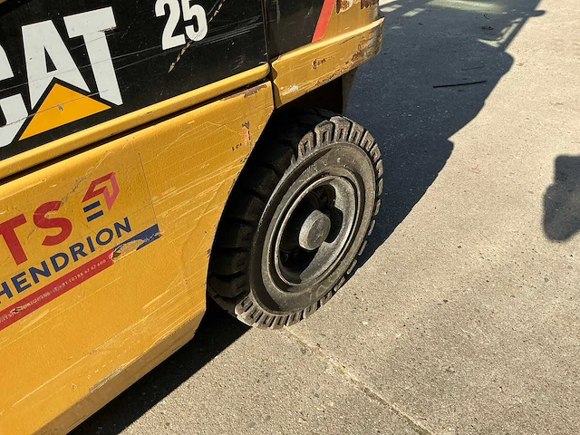 2010 caterpillar gp25n vorkheftruck - afbeelding 30 van  30