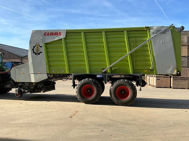 2010 claas cargos 9500 opraapwagen - afbeelding 23 van  46
