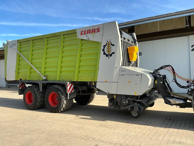 2010 claas cargos 9500 opraapwagen - afbeelding 42 van  46