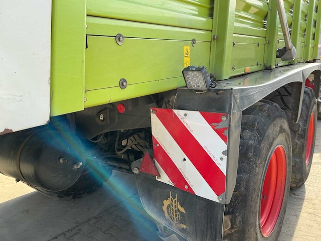2010 claas cargos 9500 opraapwagen - afbeelding 11 van  46