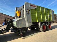 2010 claas cargos 9500 opraapwagen - afbeelding 12 van  46