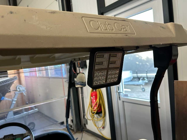 2010 club car golfkar met laadbak - afbeelding 8 van  16