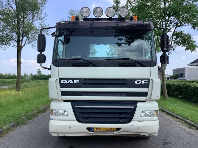 2010 container vrachtwagen/trailer combinatie - afbeelding 7 van  36