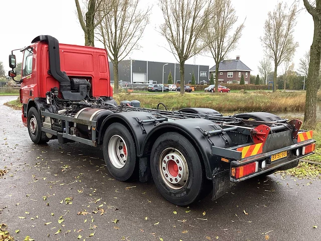 2010 daf cf75 rhd vrachtwagen - afbeelding 23 van  35