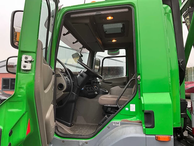 2010 daf cf85.360 vrachtwagen met hiab autolaadkraan - afbeelding 27 van  47
