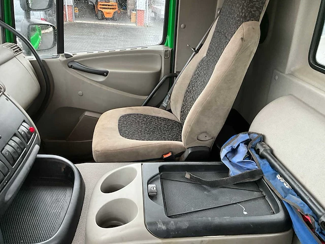 2010 daf cf85.360 vrachtwagen met hiab autolaadkraan - afbeelding 33 van  47