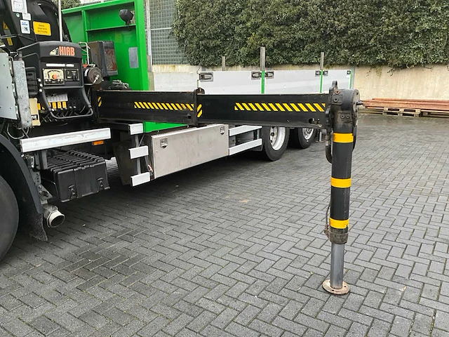 2010 daf cf85.360 vrachtwagen met hiab autolaadkraan - afbeelding 39 van  47