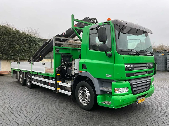 2010 daf cf85.360 vrachtwagen met hiab autolaadkraan - afbeelding 34 van  47