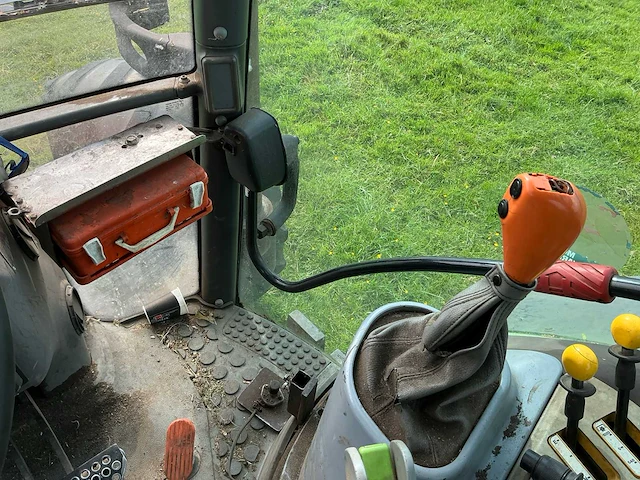 2010 deutz fahr agrotron m620 4wd met herder snelwissel - afbeelding 47 van  71