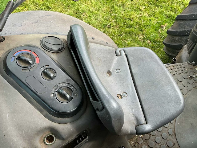2010 deutz fahr agrotron m620 4wd met herder snelwissel - afbeelding 53 van  71