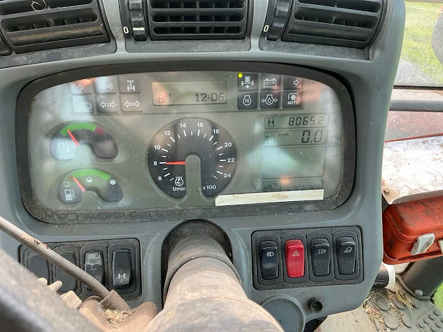 2010 deutz fahr agrotron m620 4wd met herder snelwissel - afbeelding 57 van  71