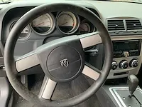 2010 dodge challenger v6 coupe personenauto - afbeelding 10 van  21