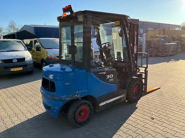 2010 doosan d30s-5 diesel vorkheftruck - afbeelding 30 van  33