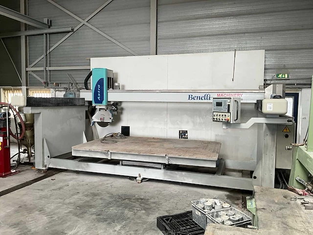 2010 emmedue astra brugzaagmachine - afbeelding 12 van  20