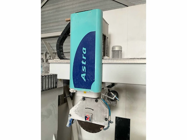 2010 emmedue astra brugzaagmachine - afbeelding 15 van  20