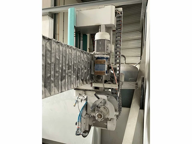 2010 emmedue astra brugzaagmachine - afbeelding 18 van  20