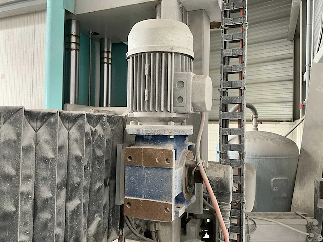 2010 emmedue astra brugzaagmachine - afbeelding 20 van  20