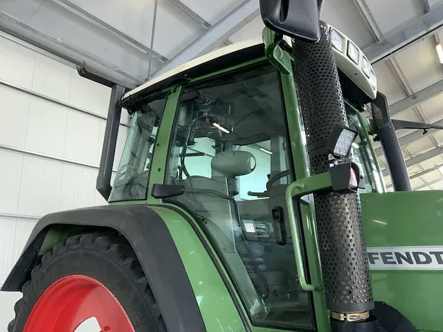 2010 fendt 716 vario tms “trimble gps” tractor - afbeelding 18 van  53