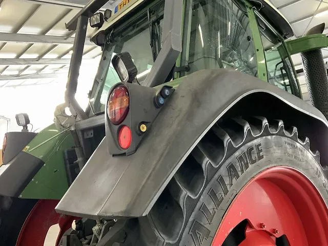 2010 fendt 716 vario tms “trimble gps” tractor - afbeelding 22 van  53