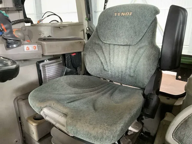 2010 fendt 716 vario tms “trimble gps” tractor - afbeelding 33 van  53