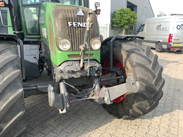 2010 fendt 718 vario vierwielaangedreven landbouwtractor - afbeelding 9 van  33