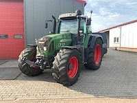 2010 fendt 718 vario vierwielaangedreven landbouwtractor - afbeelding 1 van  33