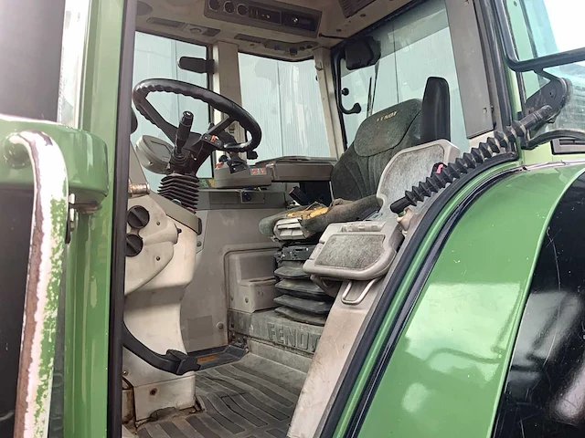 2010 fendt 718 vario vierwielaangedreven landbouwtractor - afbeelding 16 van  33