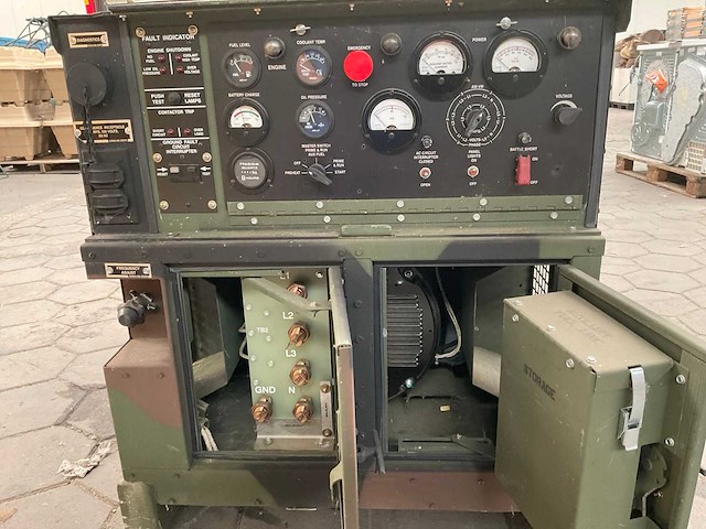 2010 fermont mep-802a stroomgenerator - afbeelding 8 van  13